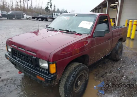 1986 Nissan D21 Short Bed z USA, uszkodzony, nr VIN JN6HD11Y2GW001527